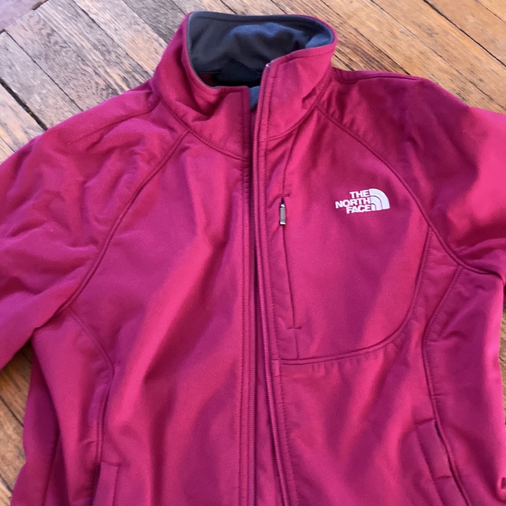 North Face Jacket - Picture 2 of 6